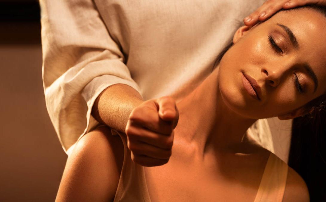 Thajská masáž chrbta a šije 60 min.